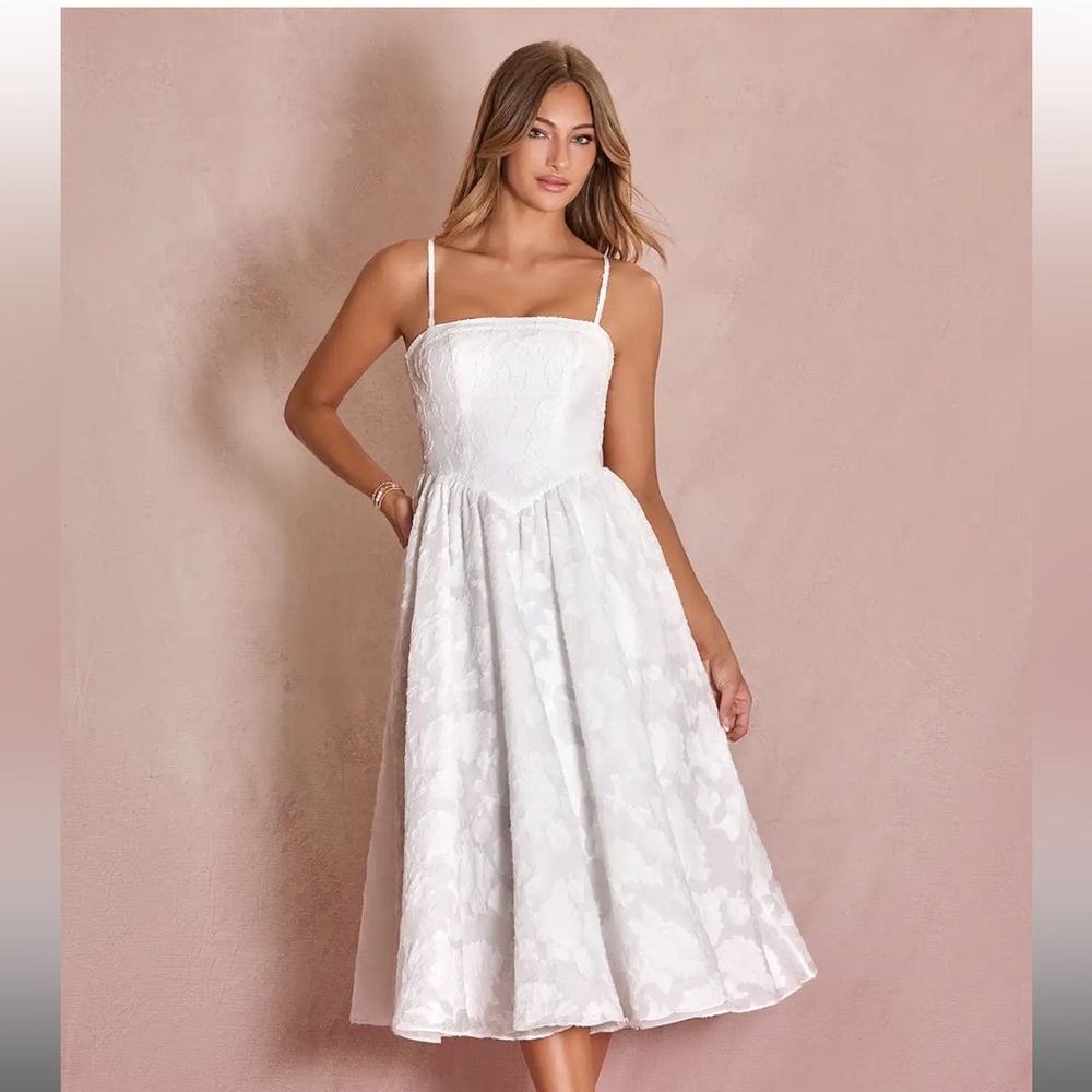 Elegant White Floral Dress